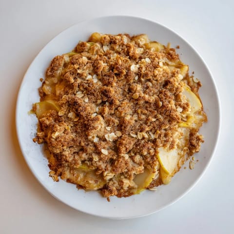 Warm Apple Cinnamon Crumble
