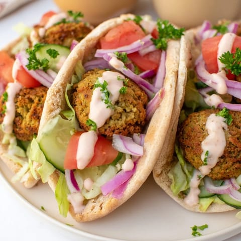 Crispy falafel pita pocket